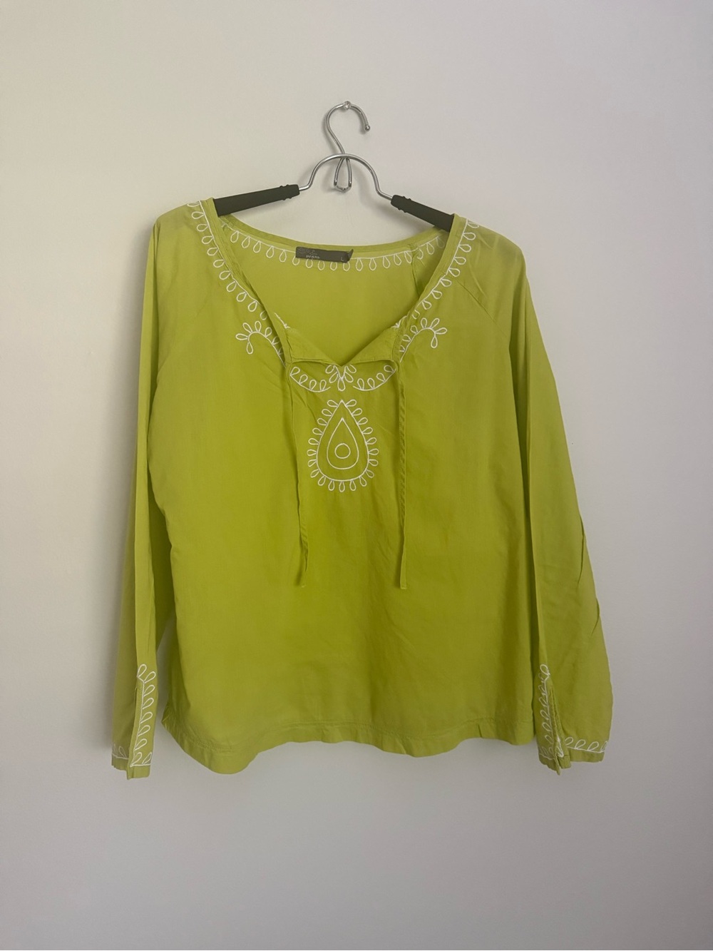 PrAna Embroidered Boho Peasant Top Size L.